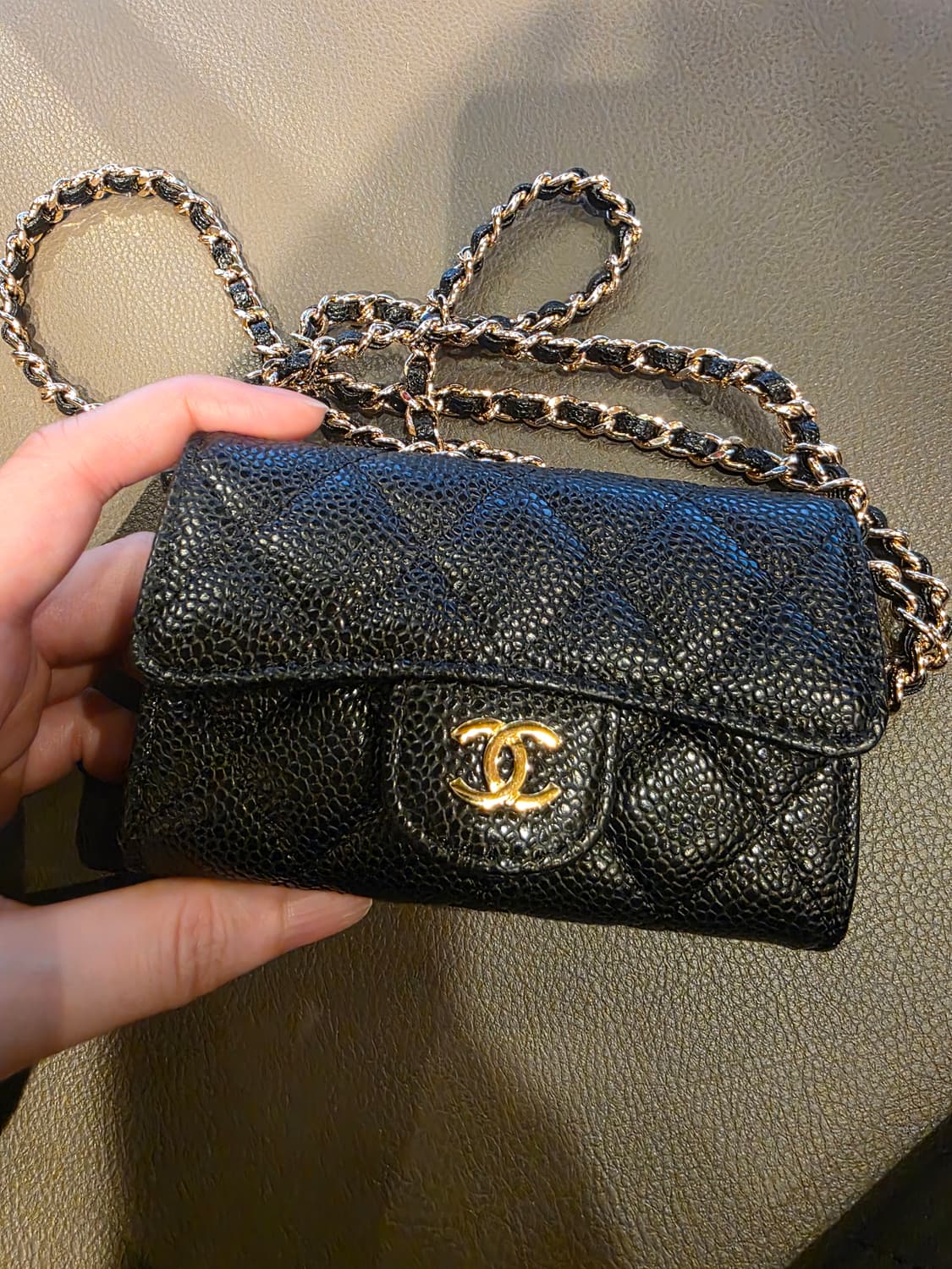 샤넬 클똑 금장 지갑  상품이미지5