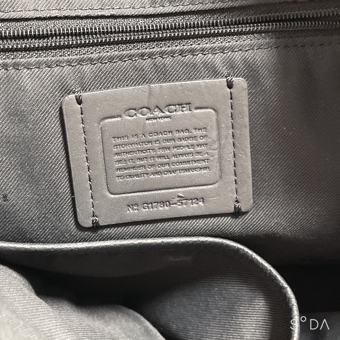코치 블랙 숄더백 상품이미지6