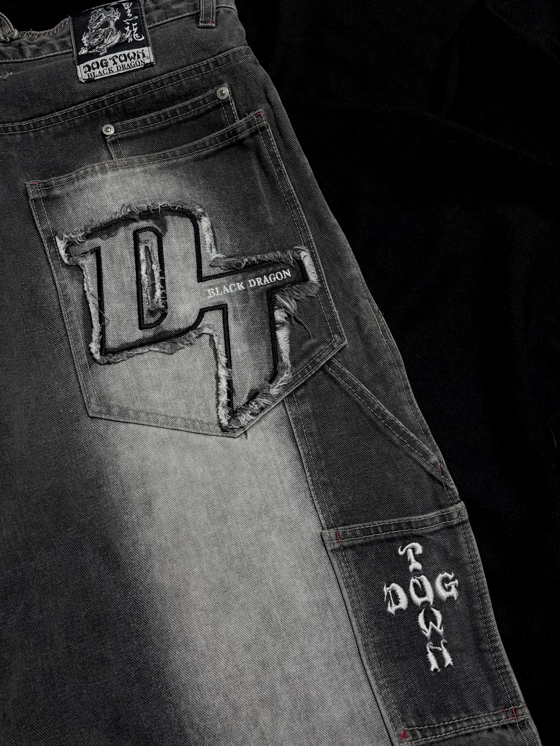 도그타운 블랙 드래곤 워싱 흑청 와이드 데님 상품이미지6