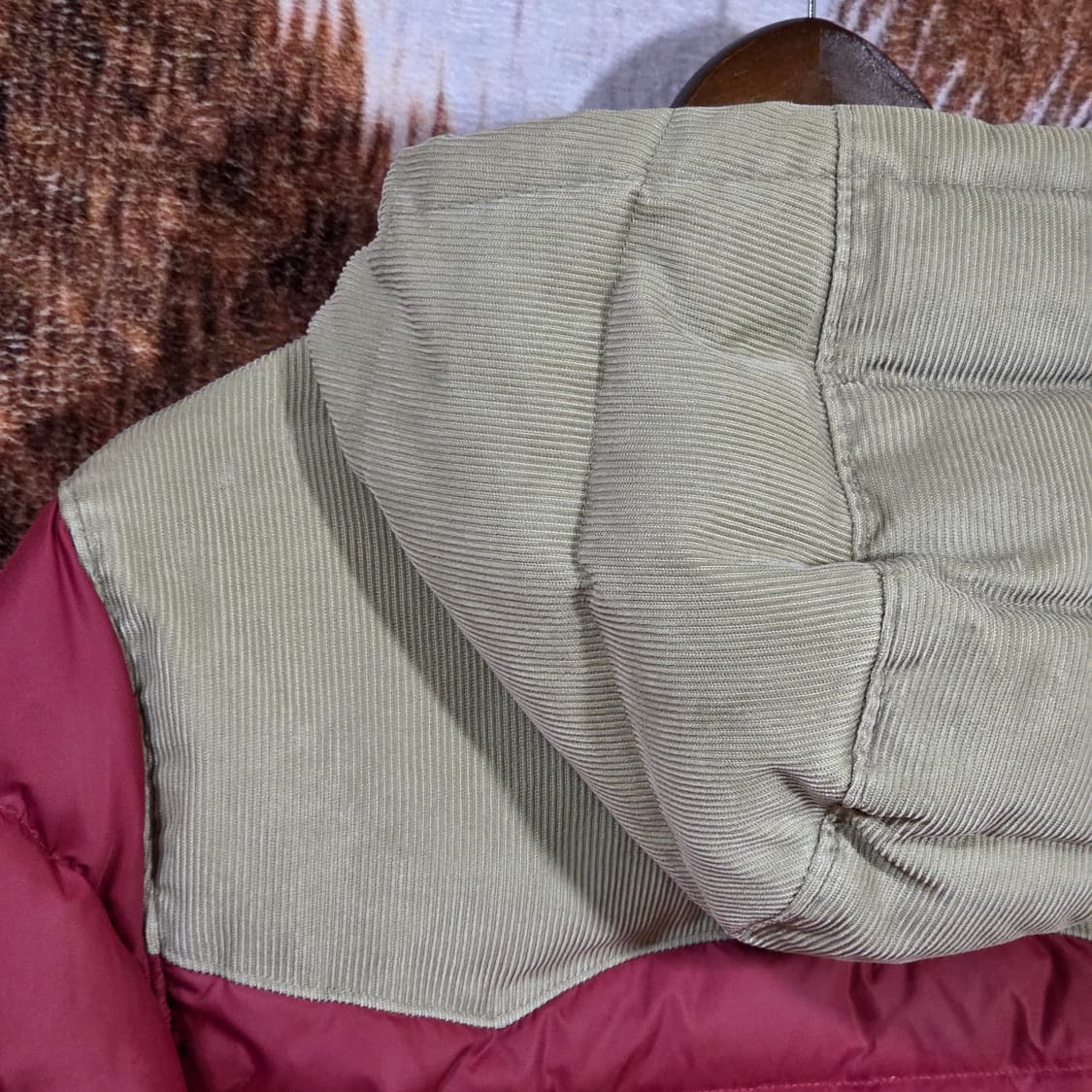 리바이스 코듀로이 배색 버건디 경량 패딩 상품이미지6