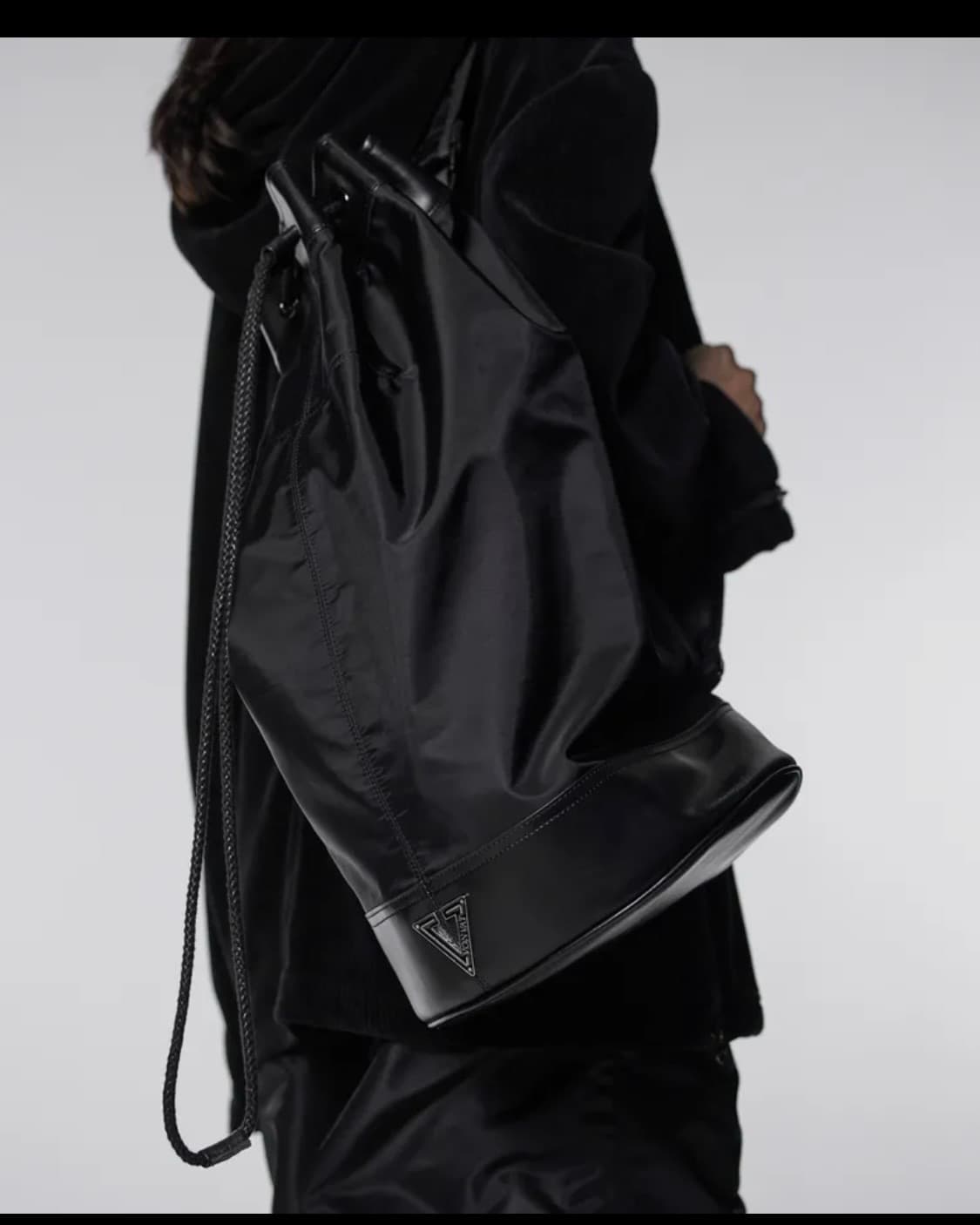 본바트 Bucket Bag (블랙) 상품이미지1