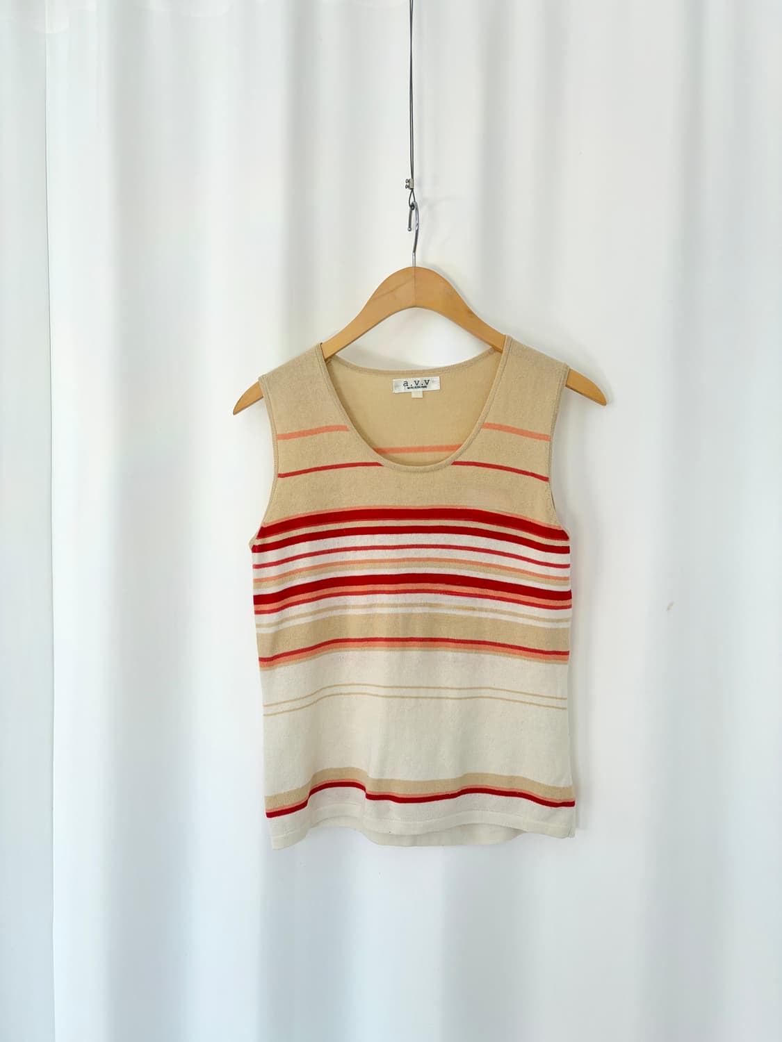 a.v.v sleeveless 상품이미지1