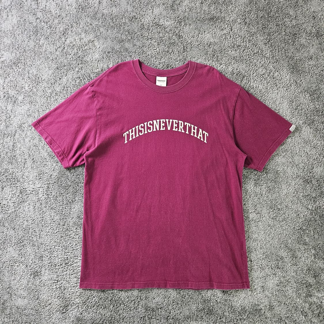 thisisneverthat 반팔 티셔츠 상품이미지1