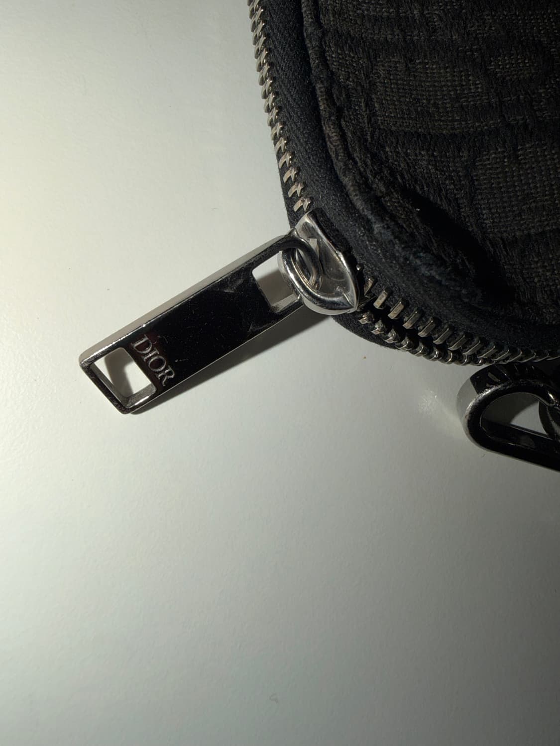 디올 오블리크 자카드 스트랩 클러치 상품이미지4