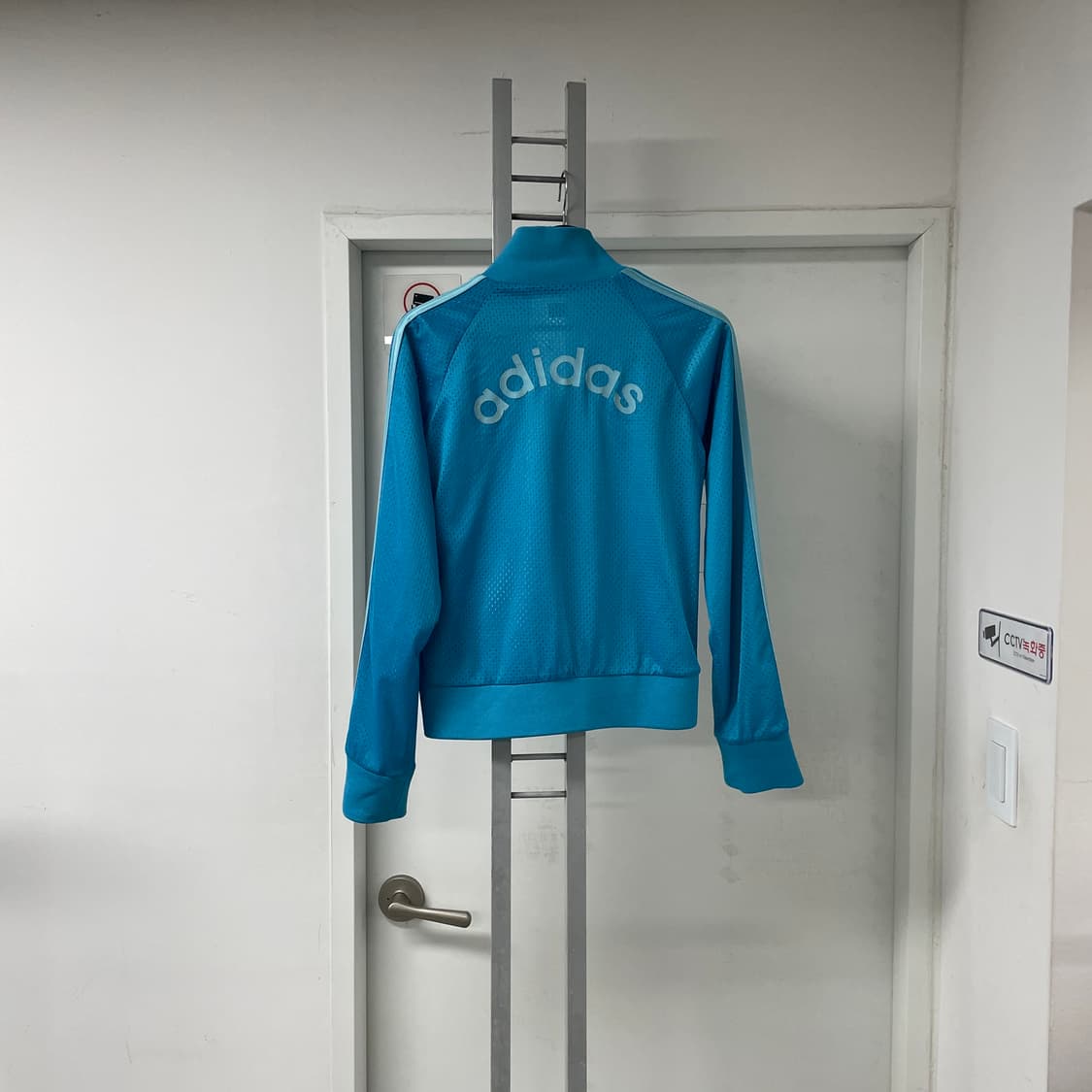 아디다스 매쉬 리버시블 트랙탑 져지 블루 95(W) 상품이미지6