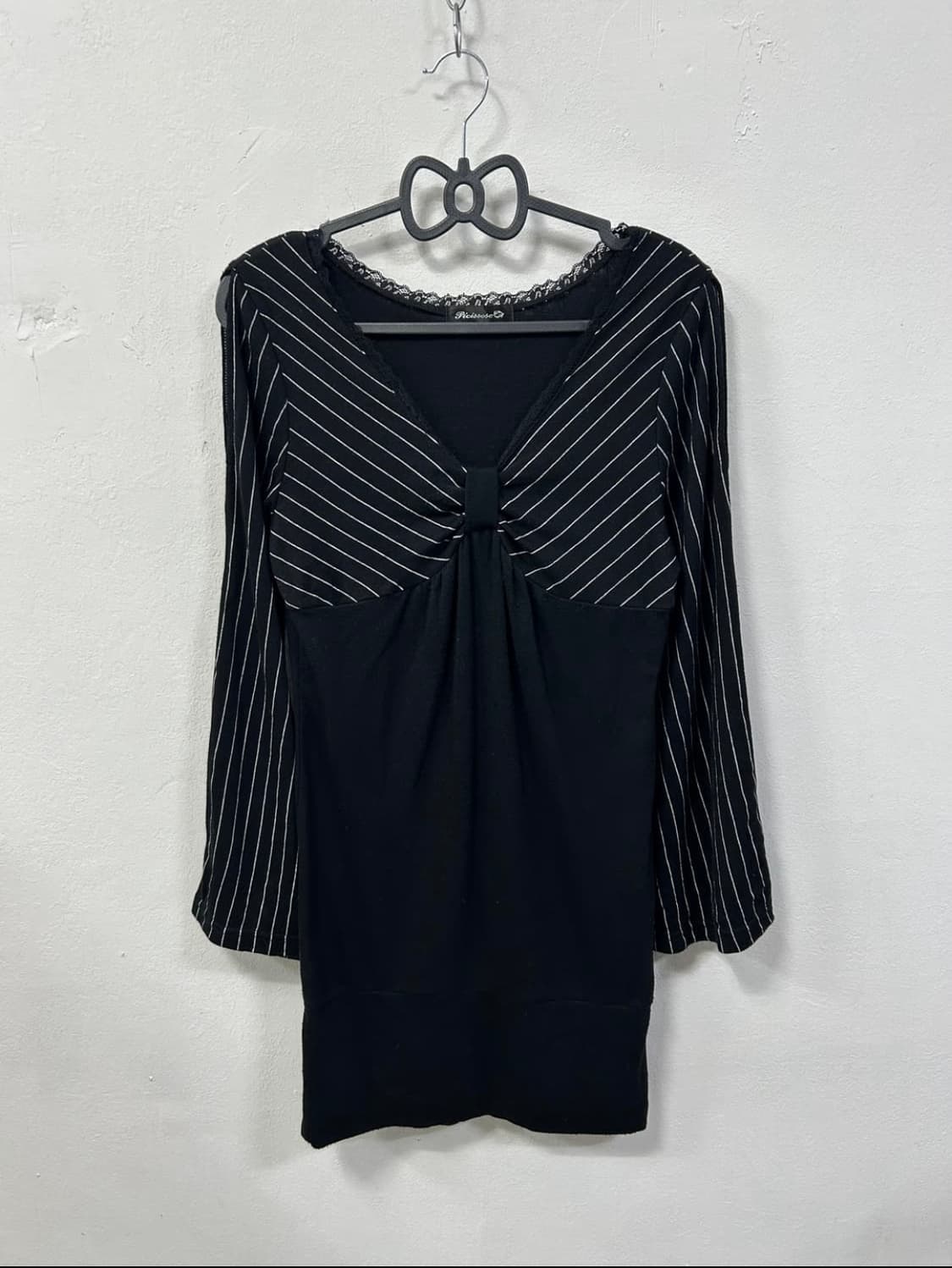 트임 리본 스트라이프 롱슬리브 오네갸루 상품이미지3