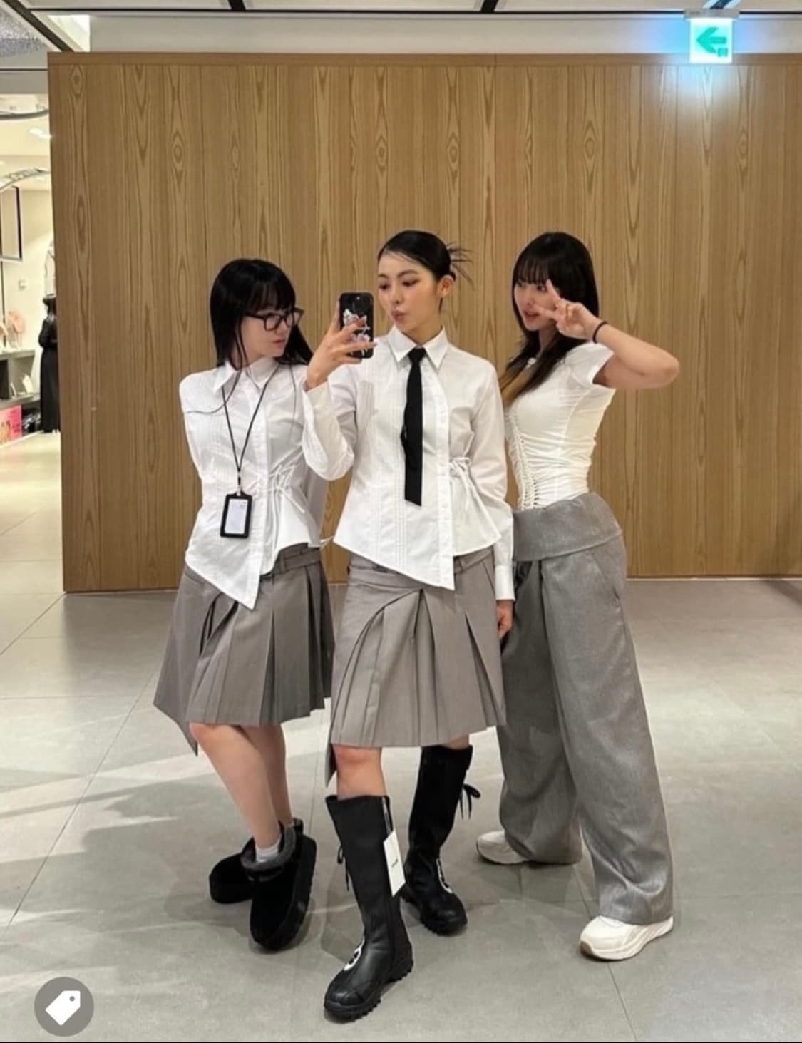 카시코 에이프런 플리츠 스커트 라이트그레이 상품이미지2