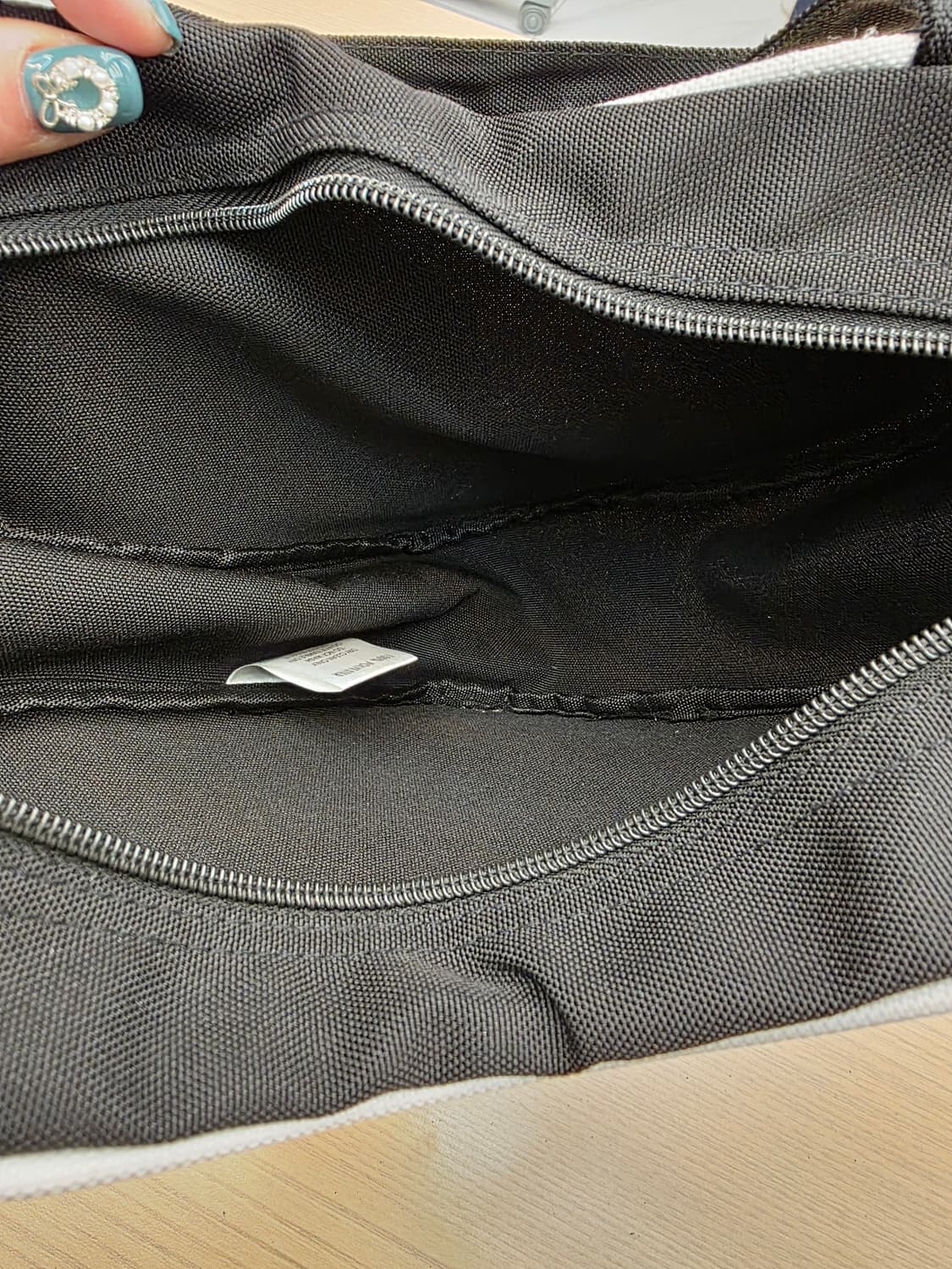 이미스 emis 하트 토트 상품이미지6