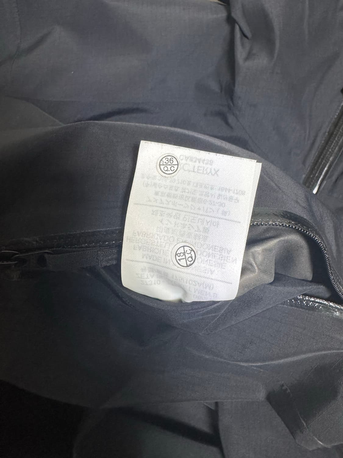 아크테릭스 제타SL 블랙 M 상품이미지7