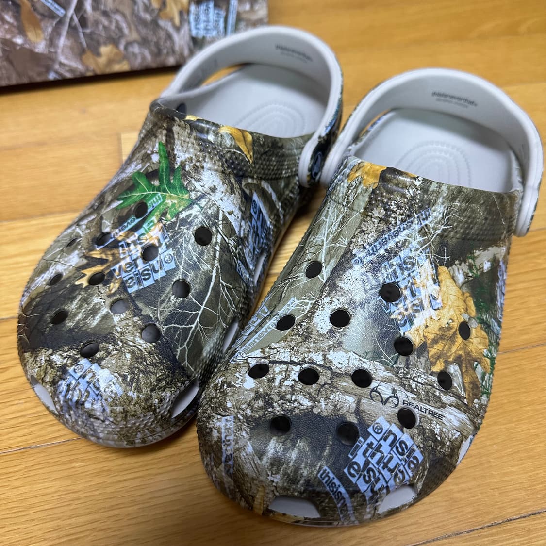 [260] 디스이즈네버댓 크록스 상품이미지2