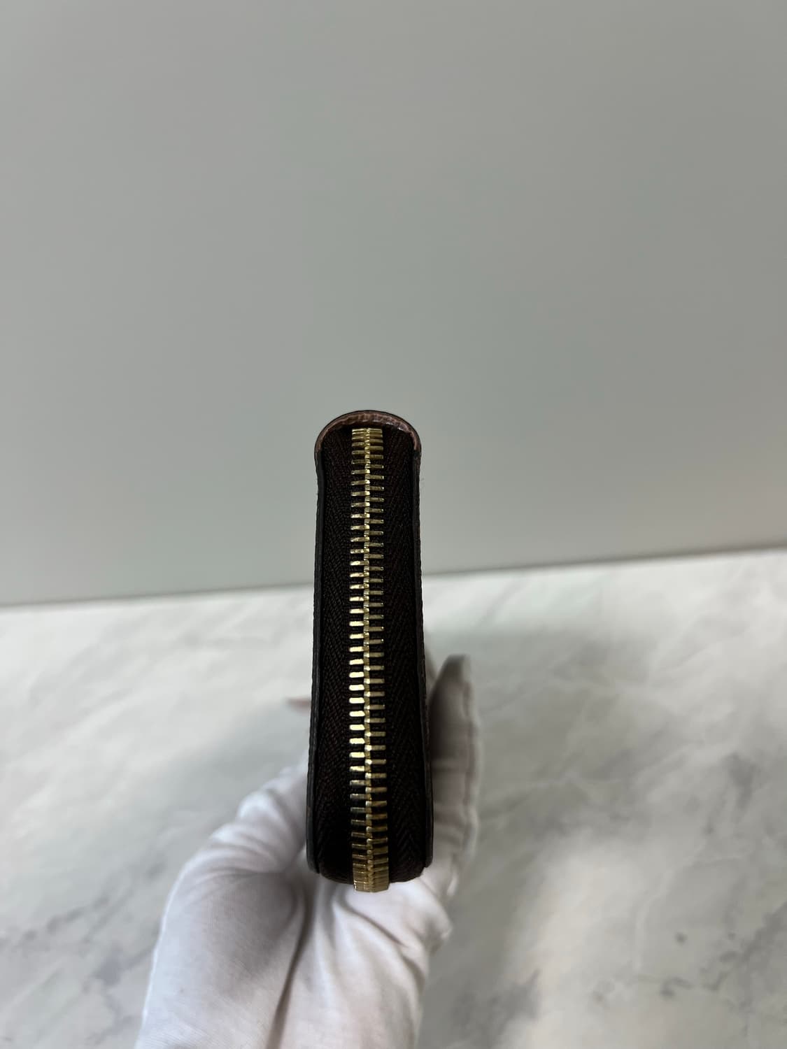 루이비통 모노그램 클레망스 지퍼 장지갑 상품이미지10