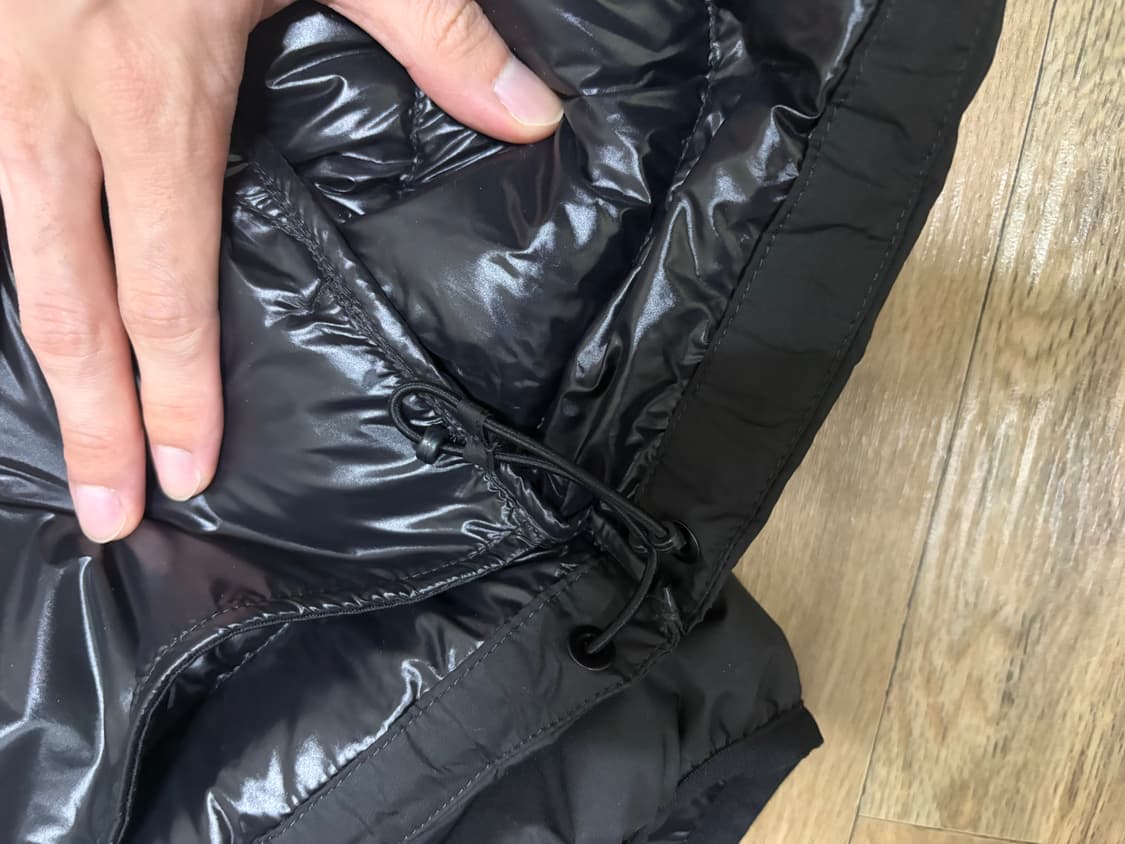 [L] 무신사 스탠다드 시티 레저 후디드 라이트 다운 재킷 블랙 상품이미지4