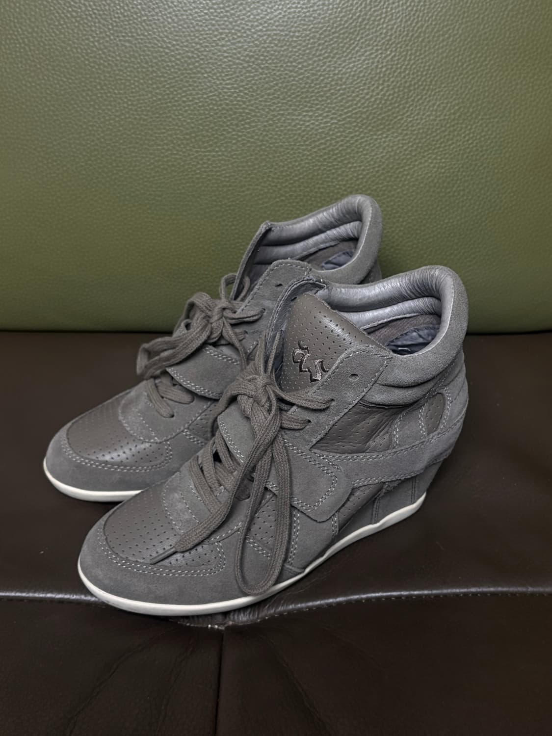 Ash 아쉬 스웨이드 그레이 37 size 상품이미지1