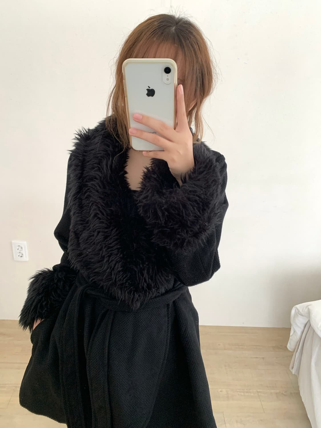 세실맥비 오네갸루 블랙 퍼 카라 코트 상품이미지2