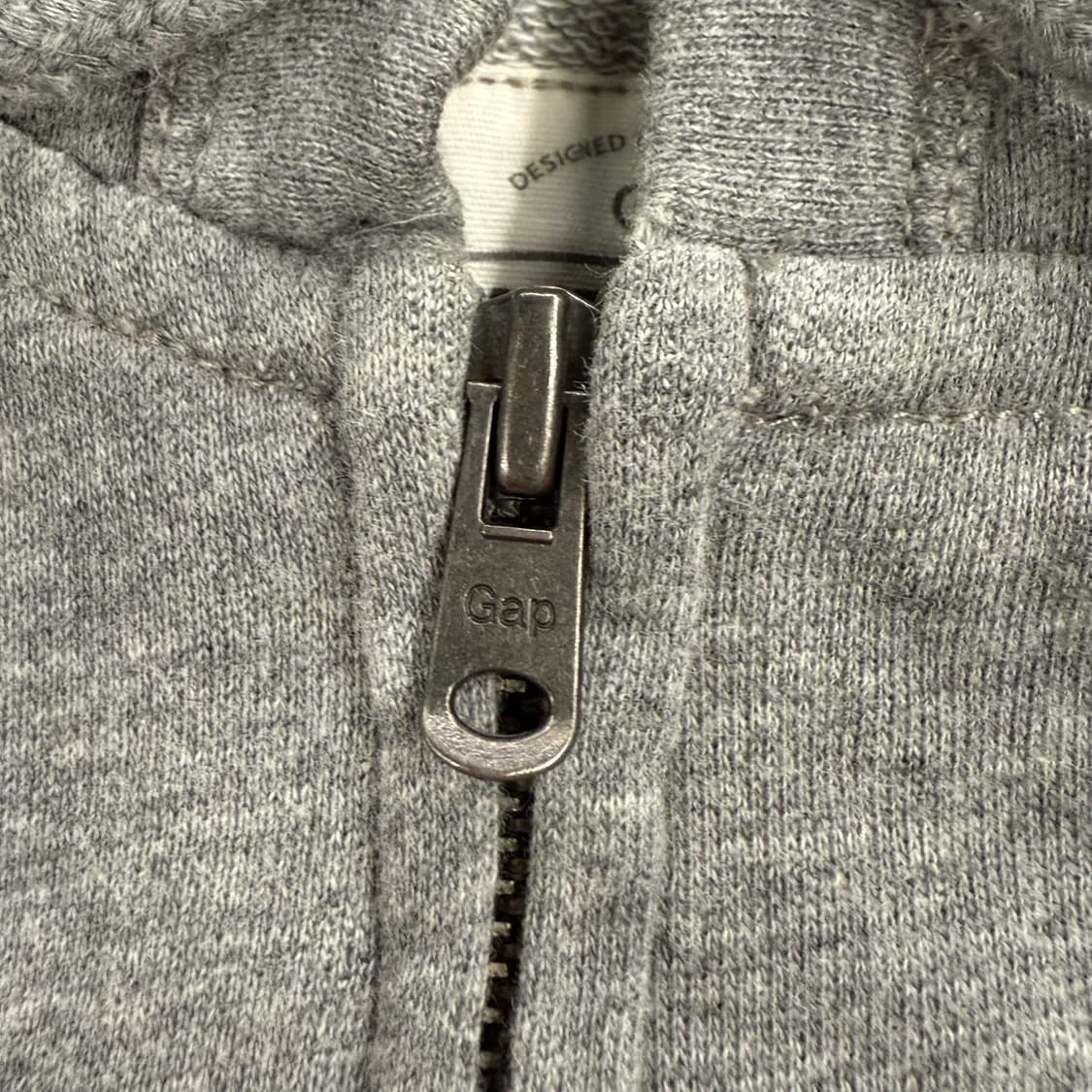 갭 그레이 레드 후드집업 상품이미지8