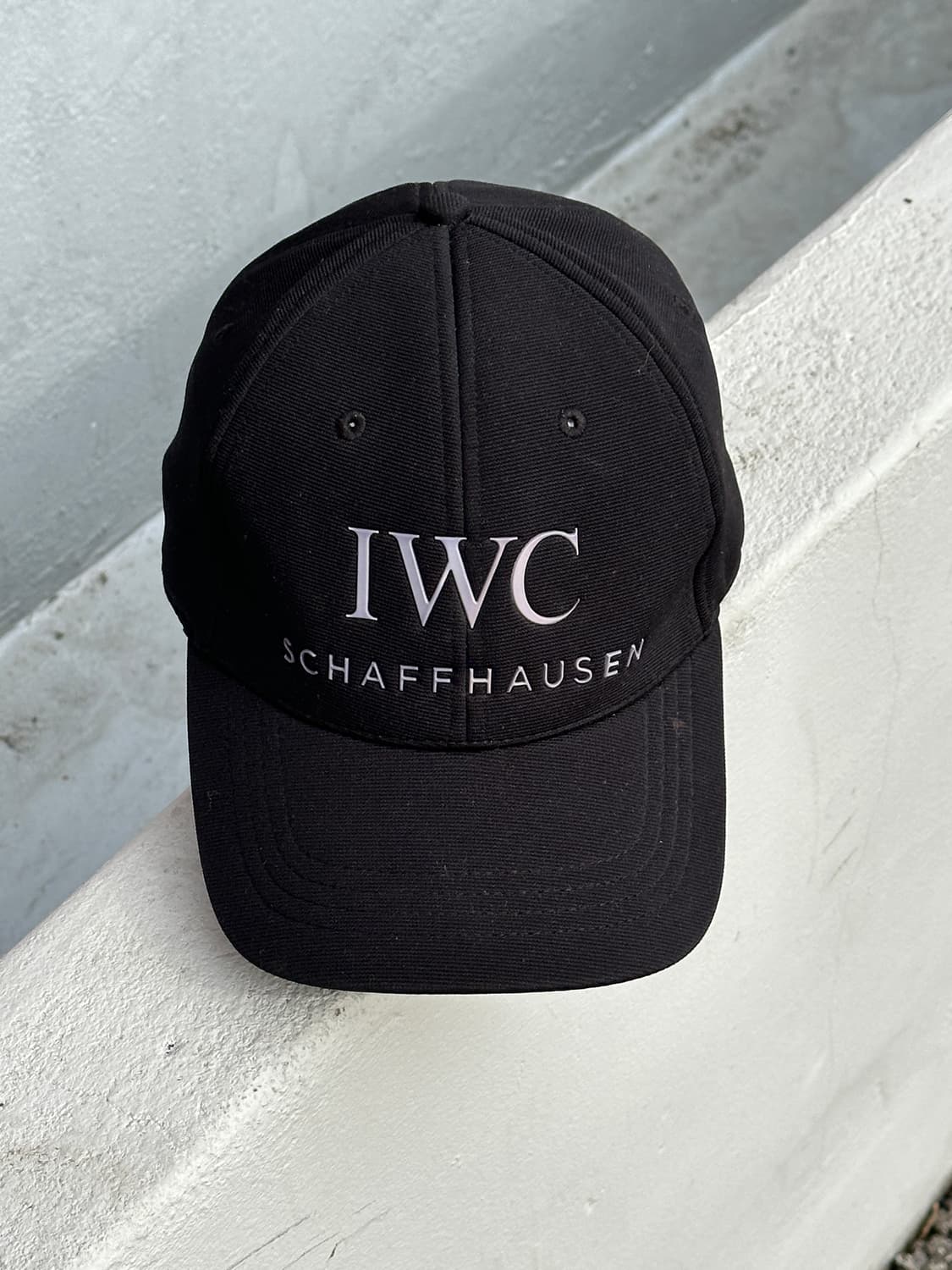 [F] IWC 샤프하우젠 로고 블랙 볼캡 모자 상품이미지1