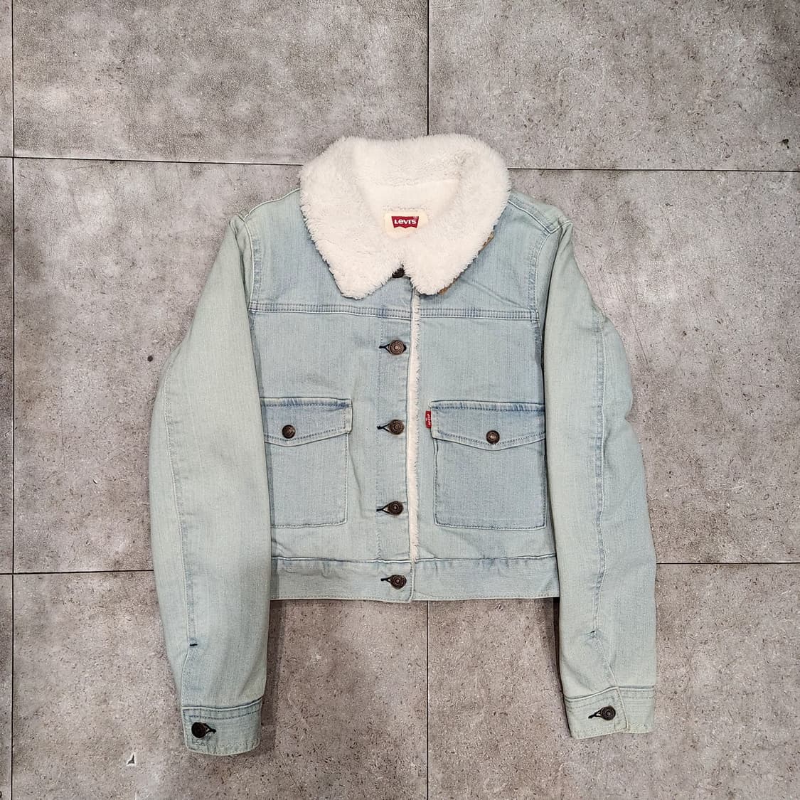Levi’s 연청 쉐르파 데님 자켓 (155 / 여성 XS-S) 상품이미지1