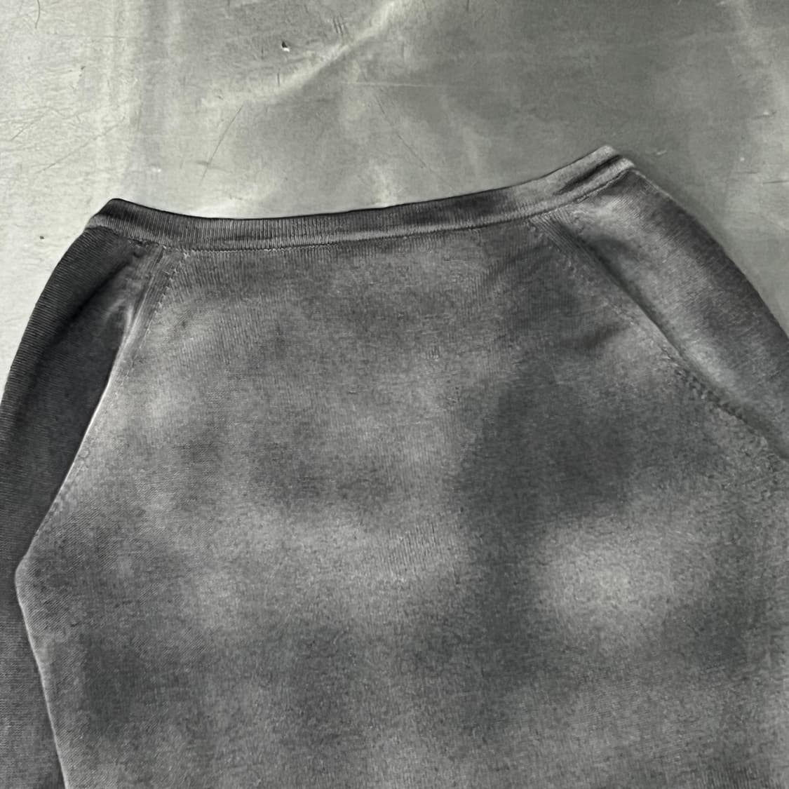  프라다 브이넥 니트 +명품감정서 y15707 상품이미지4