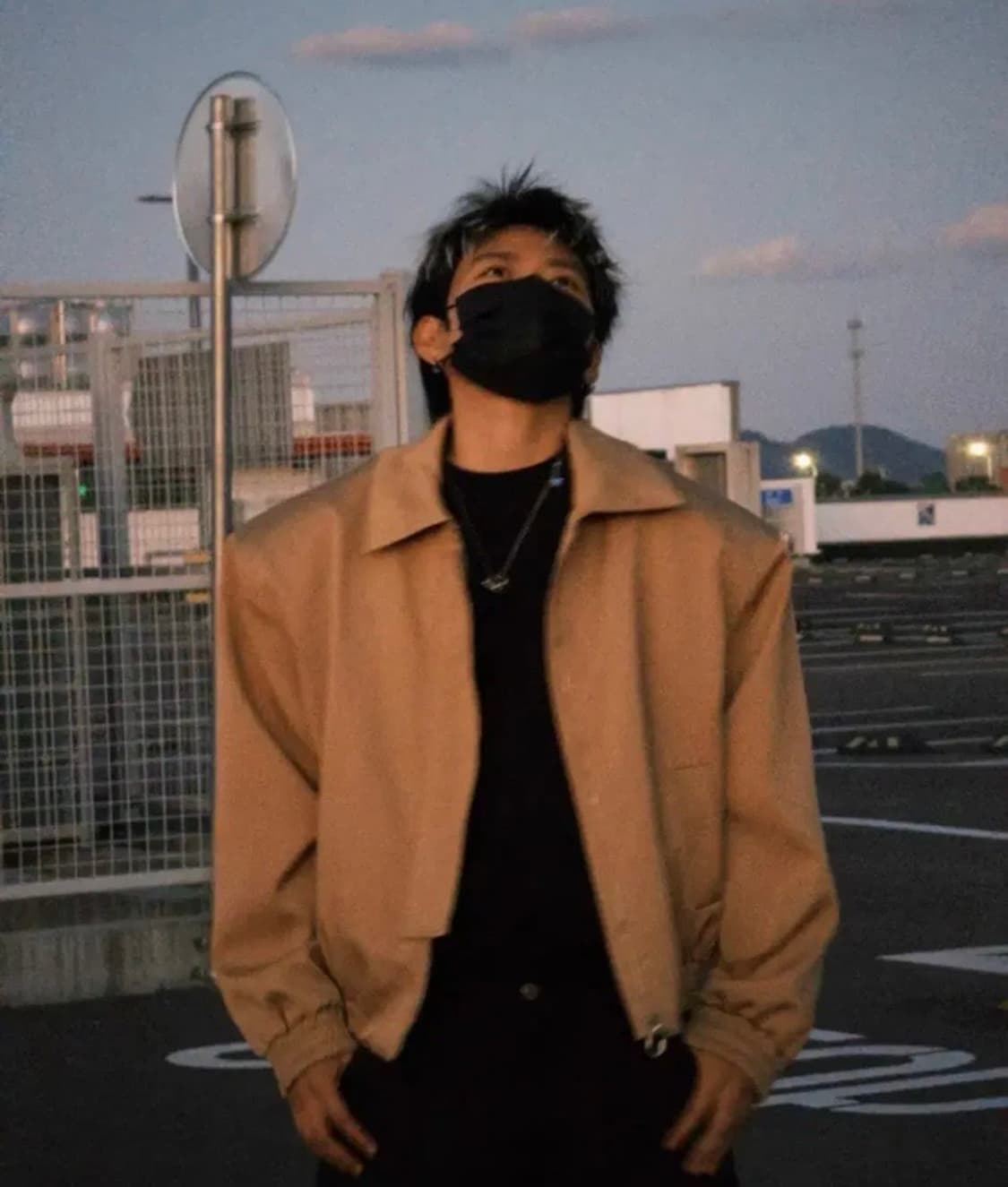 (S) Fax Copy Express 크롭 숄더 봄버 상품이미지4
