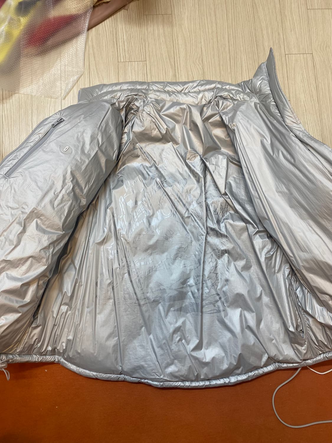 FOIL REVERSIBLE PADDING / 할로미늄 상품이미지2