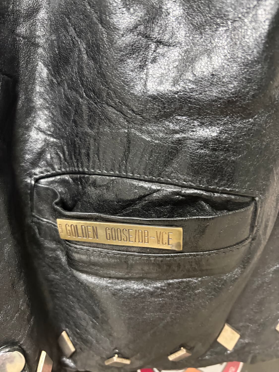 골든구스 카프스킨 레더 스터드 베스트 블랙 size xs 상품이미지2