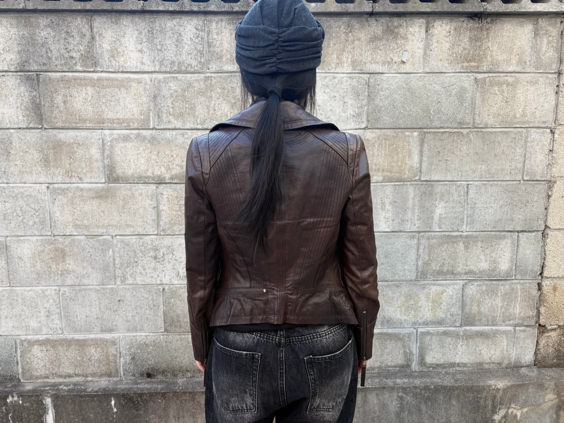 Brown zipper leather jacket 상품이미지3