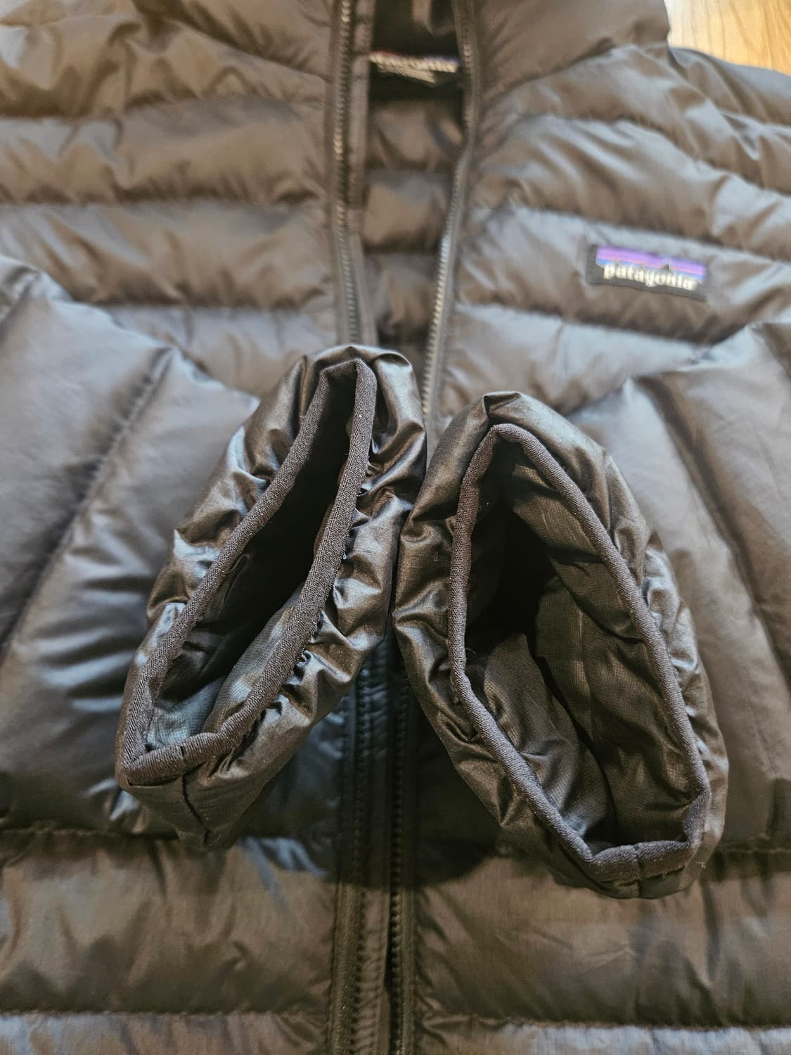 민트급 파타고니아 맨즈 다운 스웨터 경량 패딩 s 95-100 상품이미지2