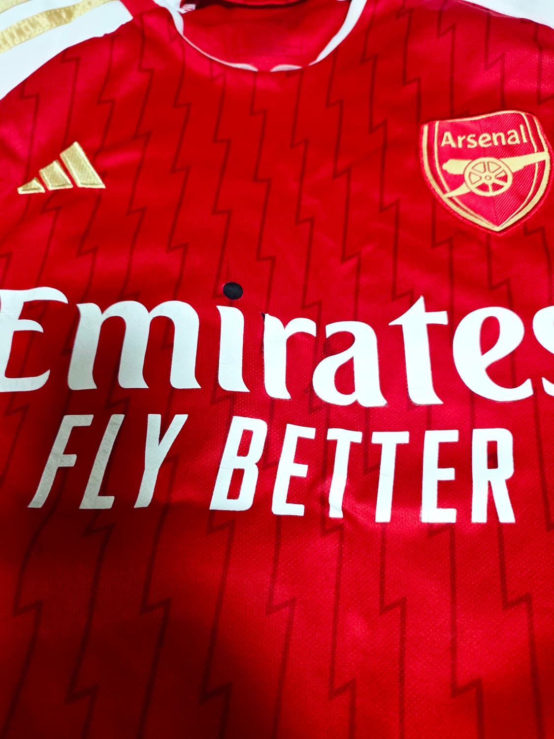 [아디다스] 아스널 23-24 시즌 홈 반팔 유니폼 에미레이츠 스폰서 m 상품이미지3
