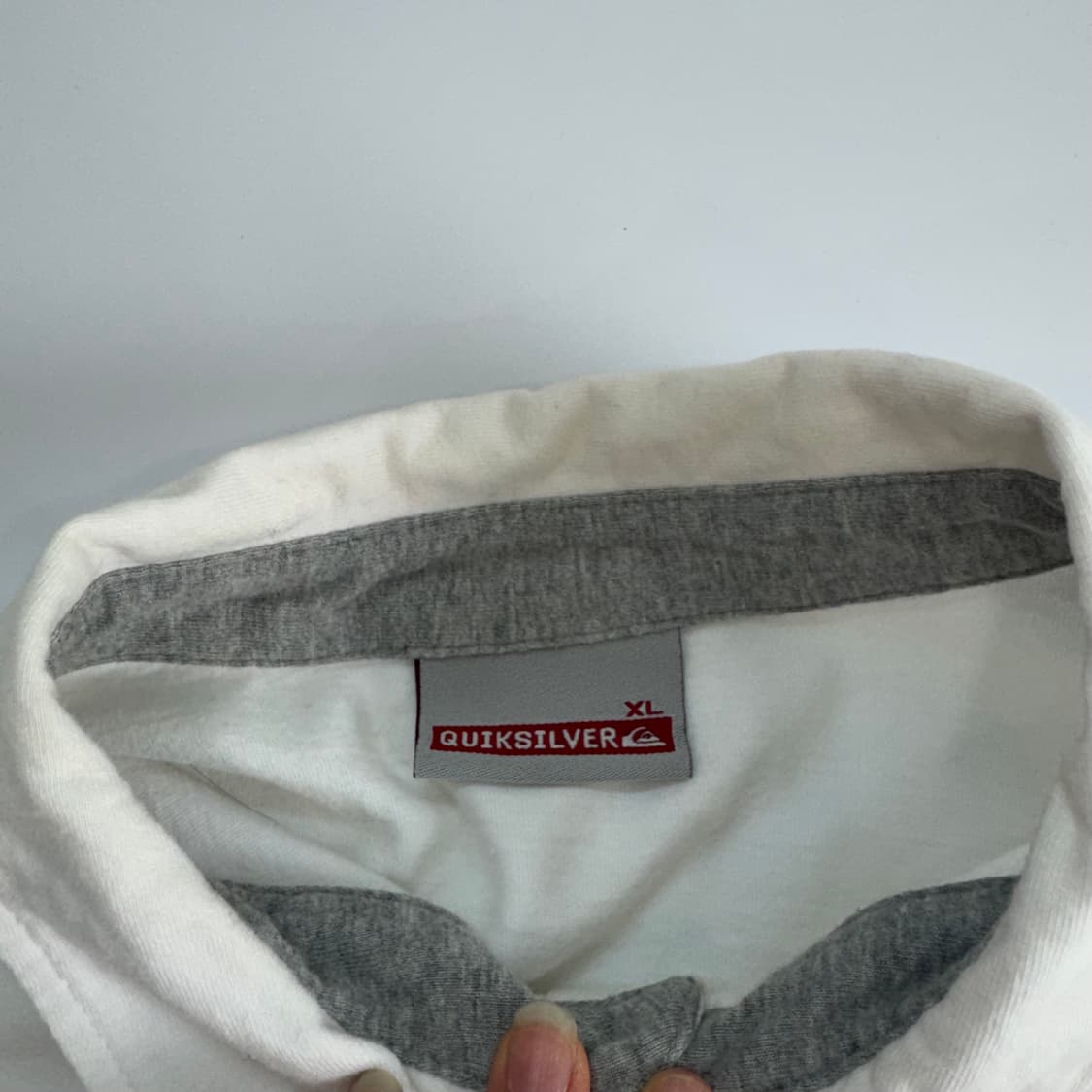 Quicksilver 퀵실버 스몰로고 아이보리 카라티 상품이미지6