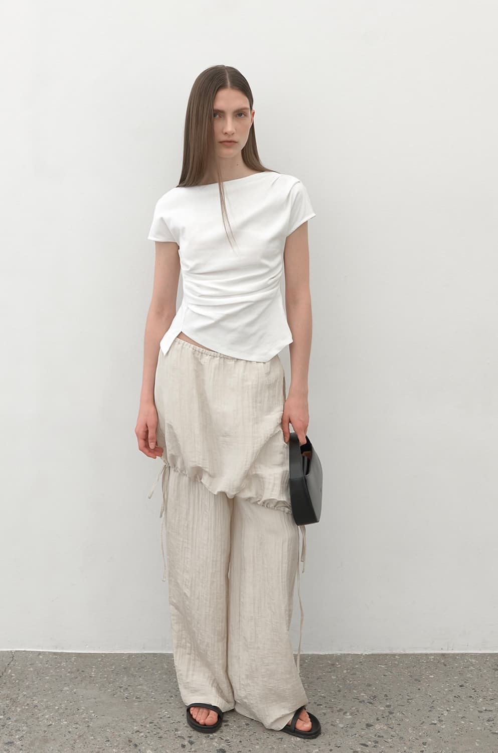 아틀리에 나인 론드 블라우스 lond waist tuck 상품이미지1