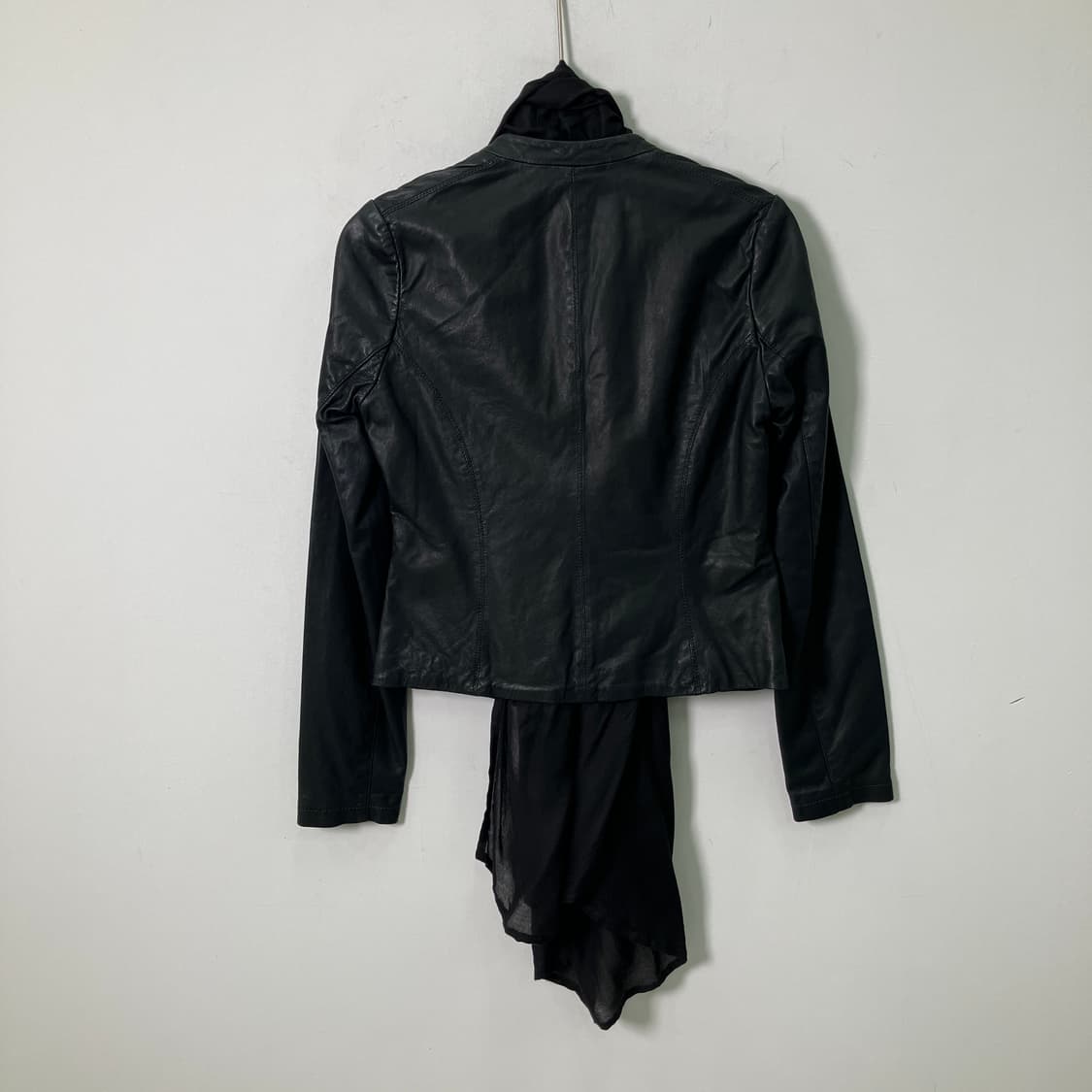 올세인츠 블랙 애슐라 레더 자켓 상품이미지2