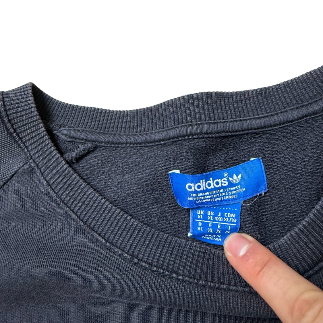 아디다스 맨투맨  상품이미지2