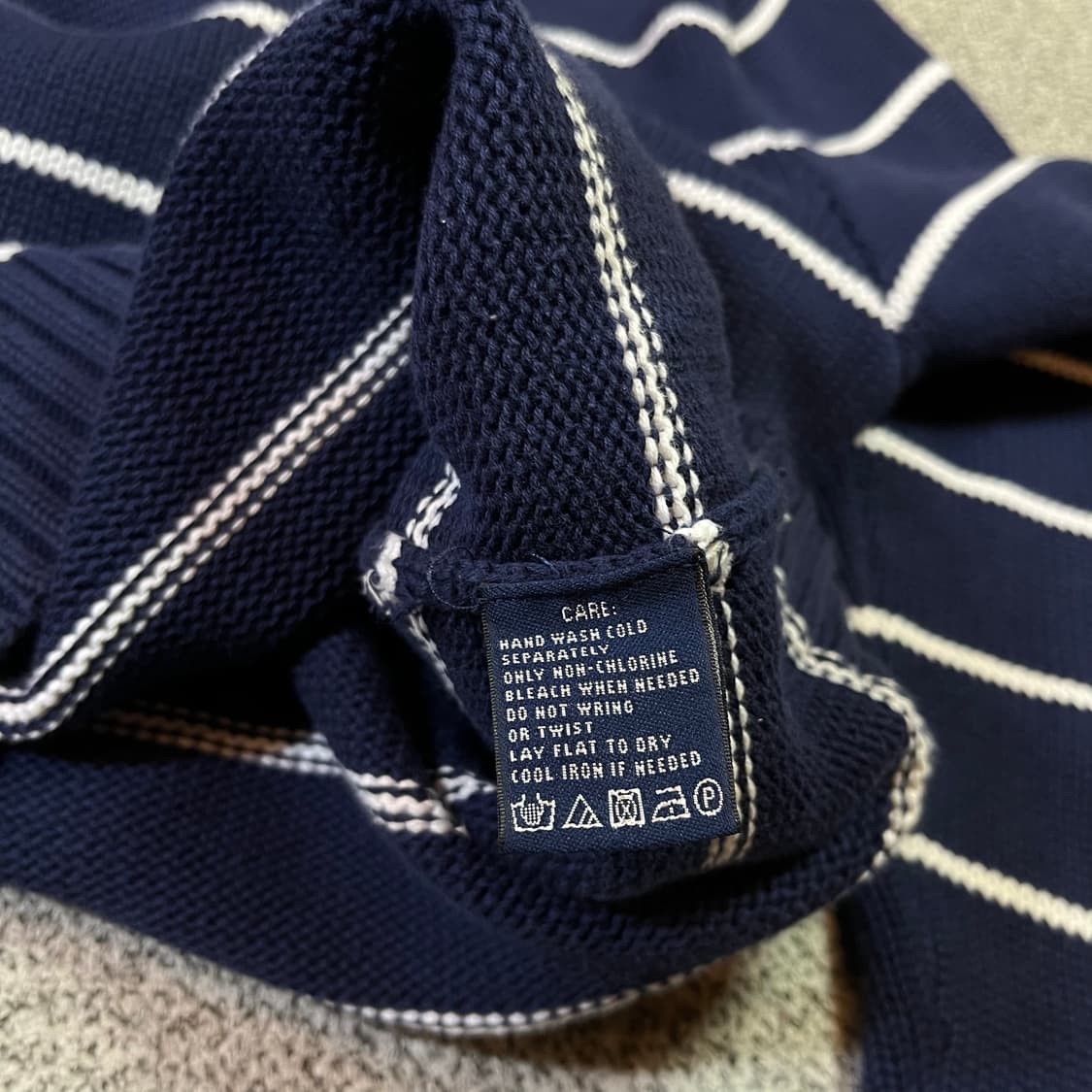 폴로 랄프로렌 스포츠 숄 단추 포니 니트 상품이미지5