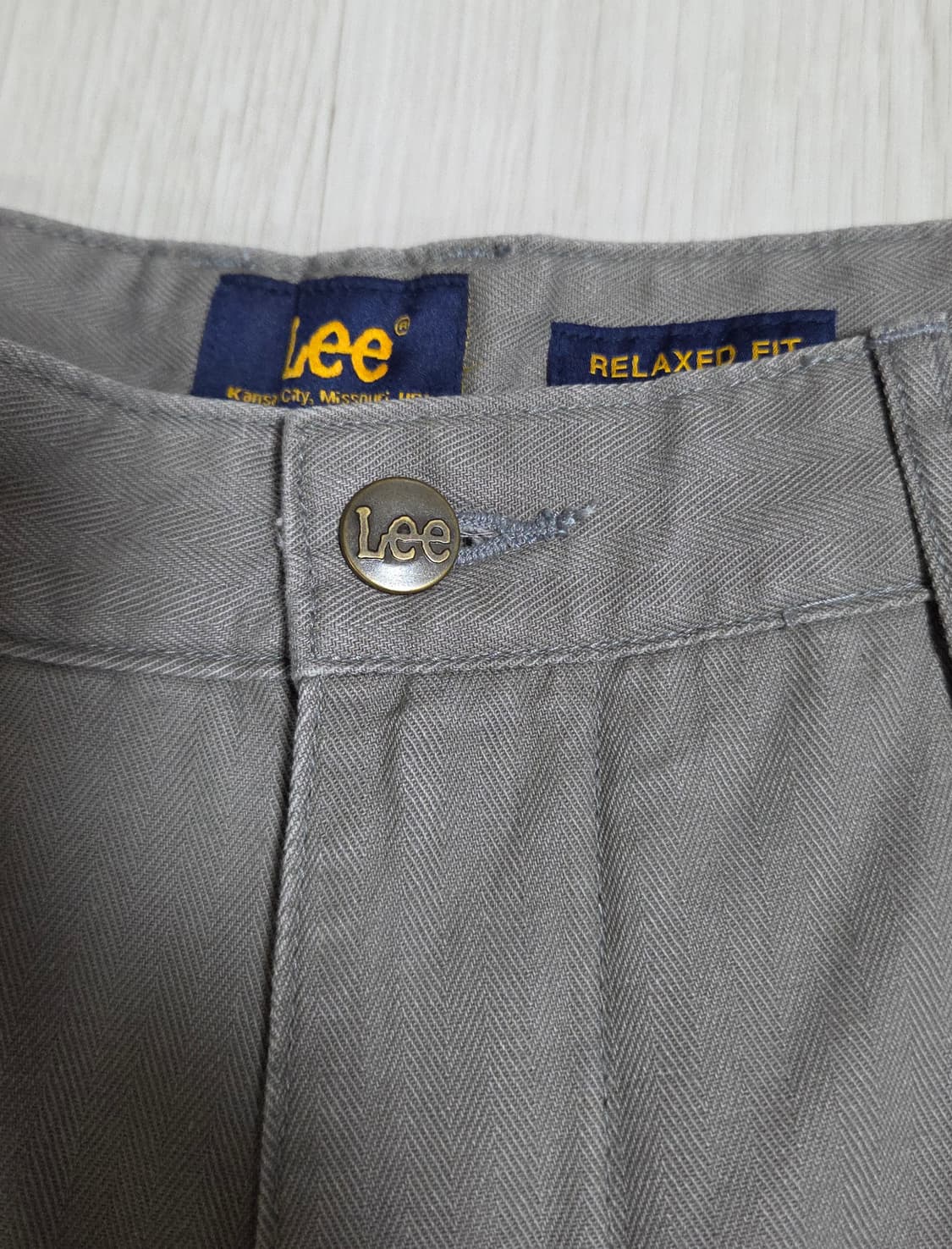 (착샷) LEE 헤링본 카고 팬츠 상품이미지3