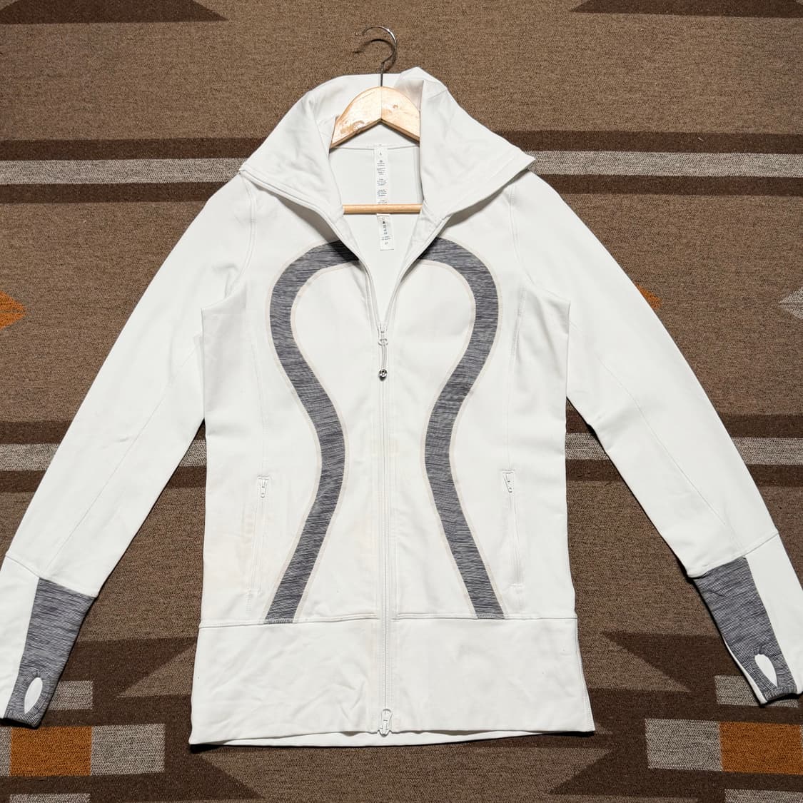 룰루레몬 디파인 자켓 6사이즈 상품이미지1