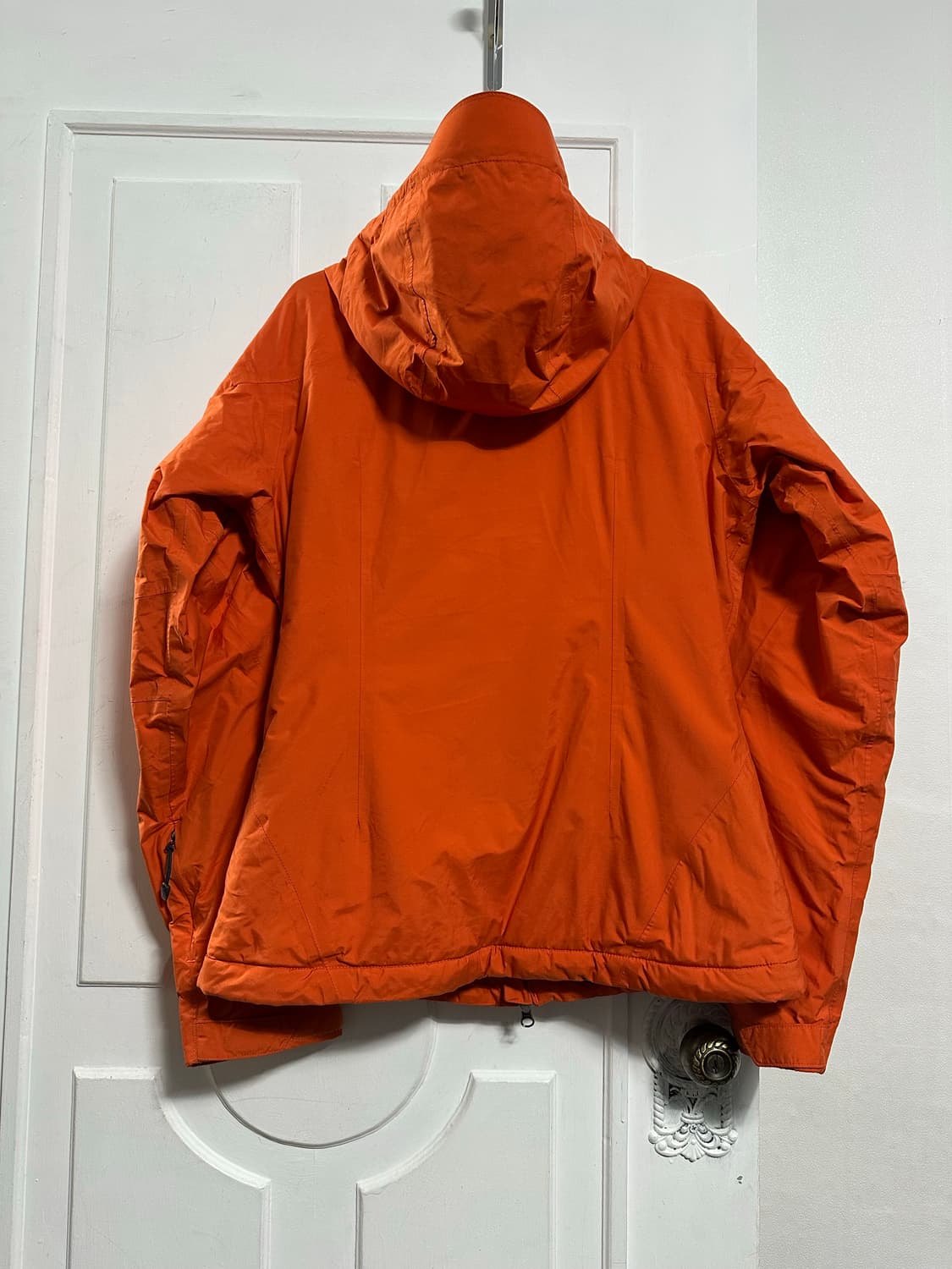 나이키 ACG 바람막이 상품이미지2