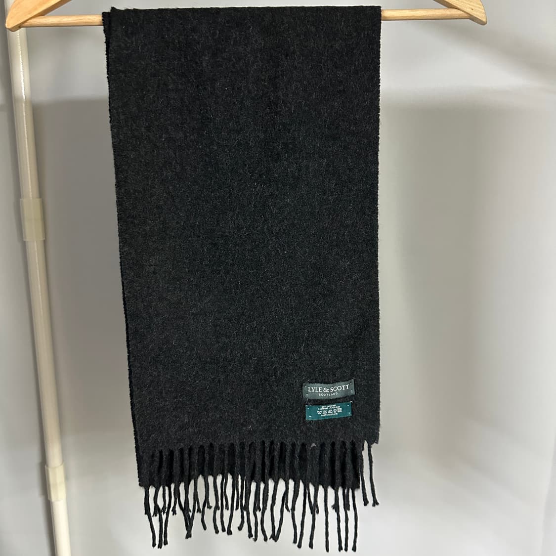 라일앤스콧 캐시미어 머플러 상품이미지1