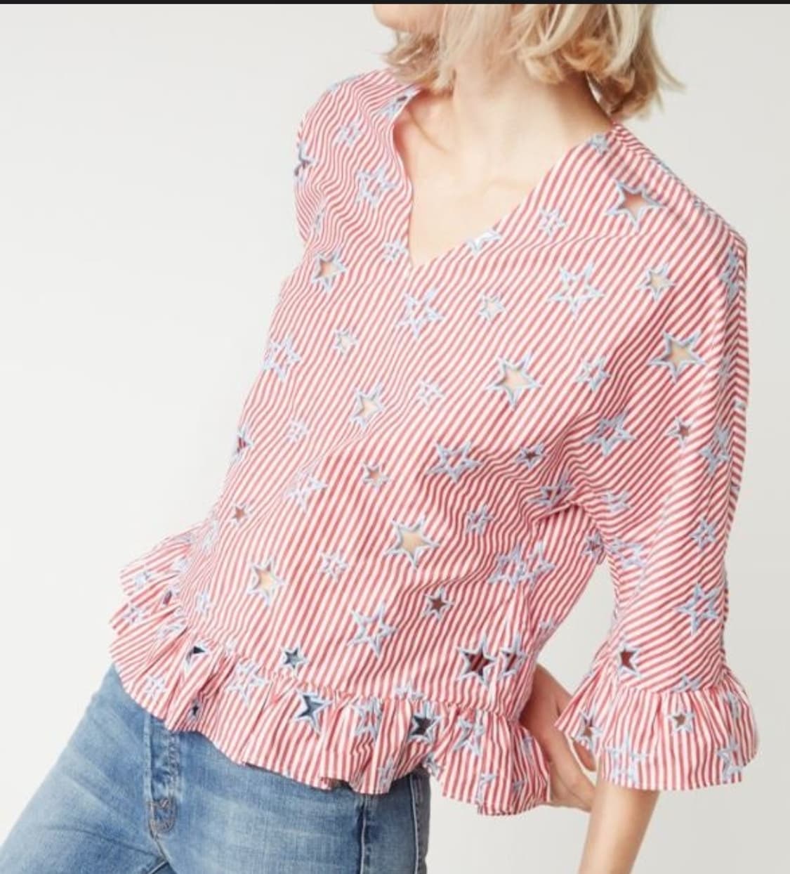 산드로 스타 컷아웃 스트라이프 블라우스 2사이즈 상품이미지1