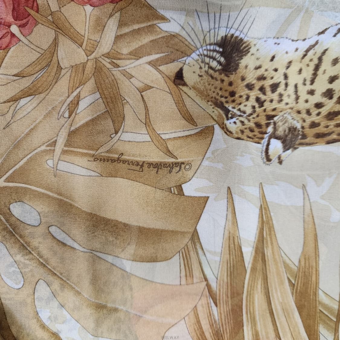 페라가모 실크 스카프 상품이미지4