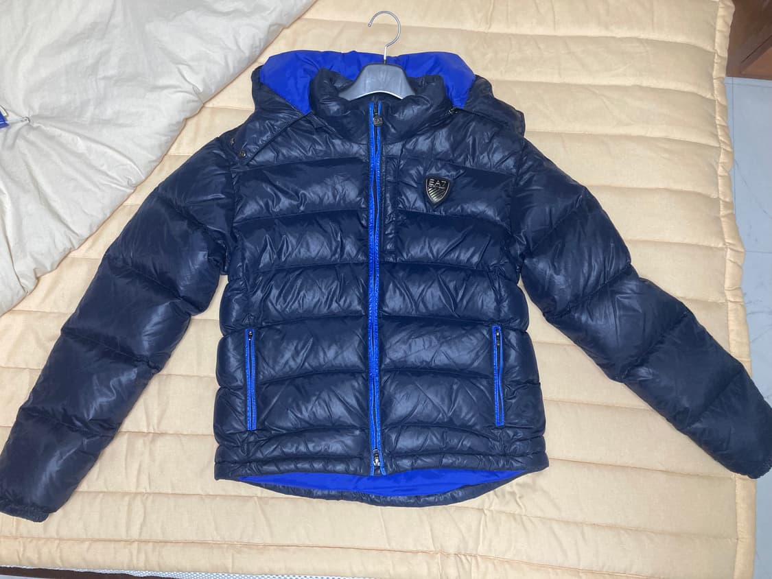 (거의새것)엠포리오아르마니 EA7 덕다운 숏패딩 100 상품이미지1
