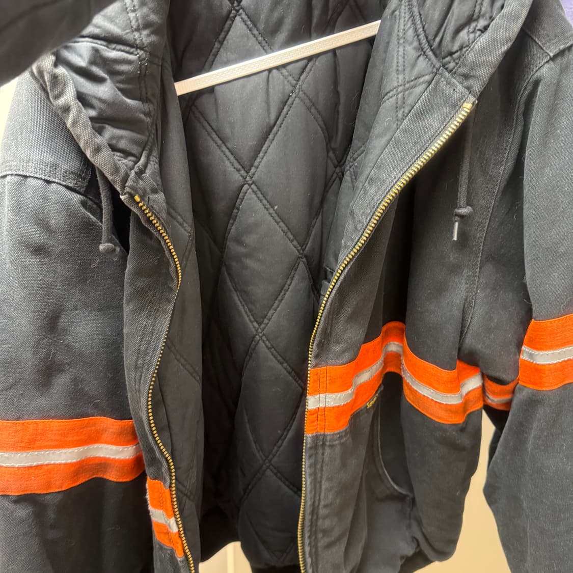 슈프림 리플렉티브 스트라이프 후드 워크 자켓 블랙  상품이미지1