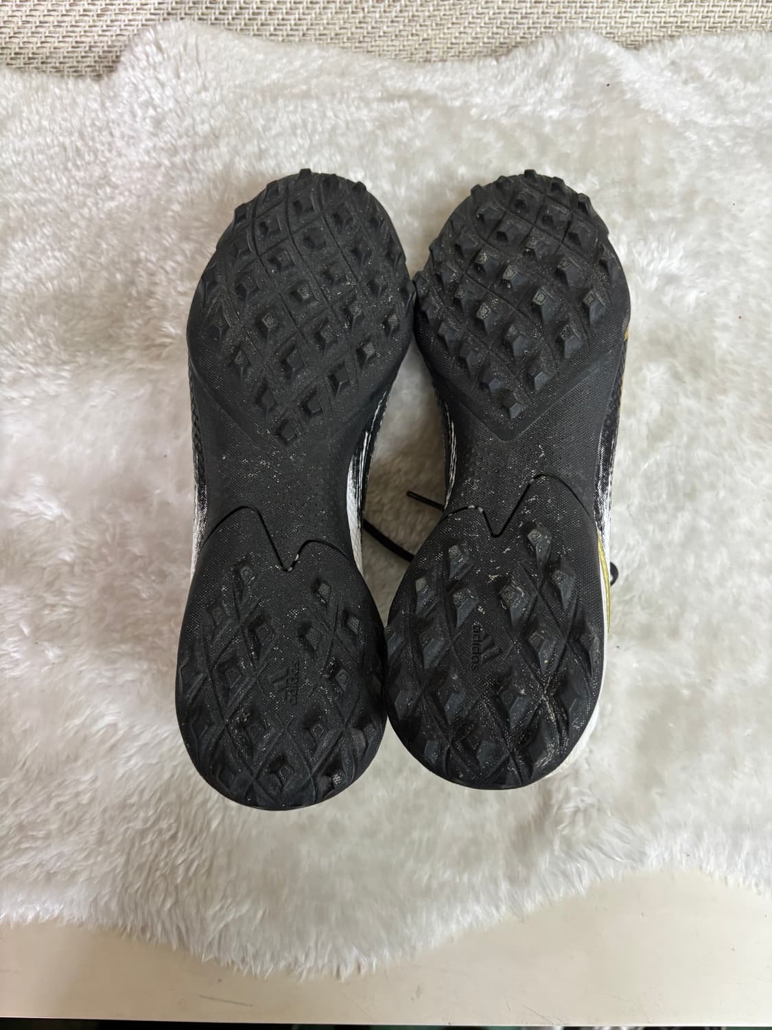 아디다스 프레데터 뮤테이터 20.3 TF 축구화 상품이미지4