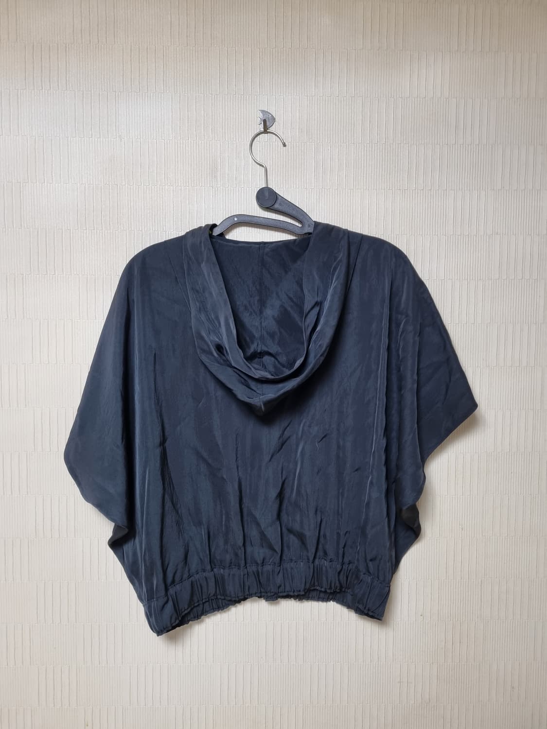 Della Lana 델라라나 후디드 볼륨 블라우스 상품이미지5