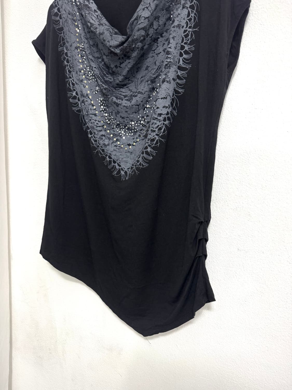 Scarf Print Asymmetrical Top 상품이미지2