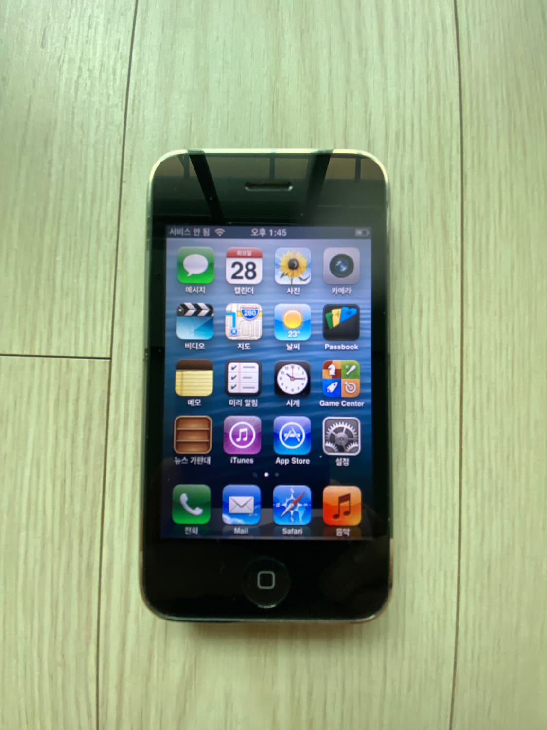  아이폰 첫번째 모델 희귀 아이템 iPhone 3GS 32GB 상품이미지2