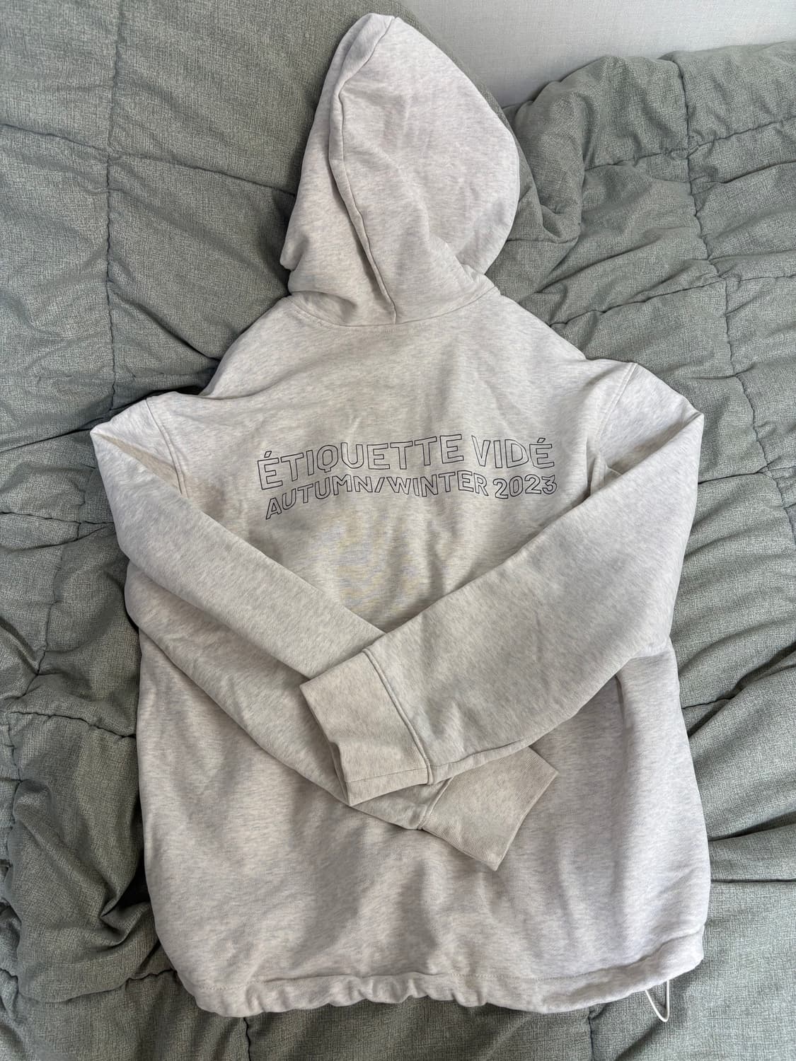 누마레 EE LOGO HOODED SWEATSHIRTS OATMEAL 상품이미지8
