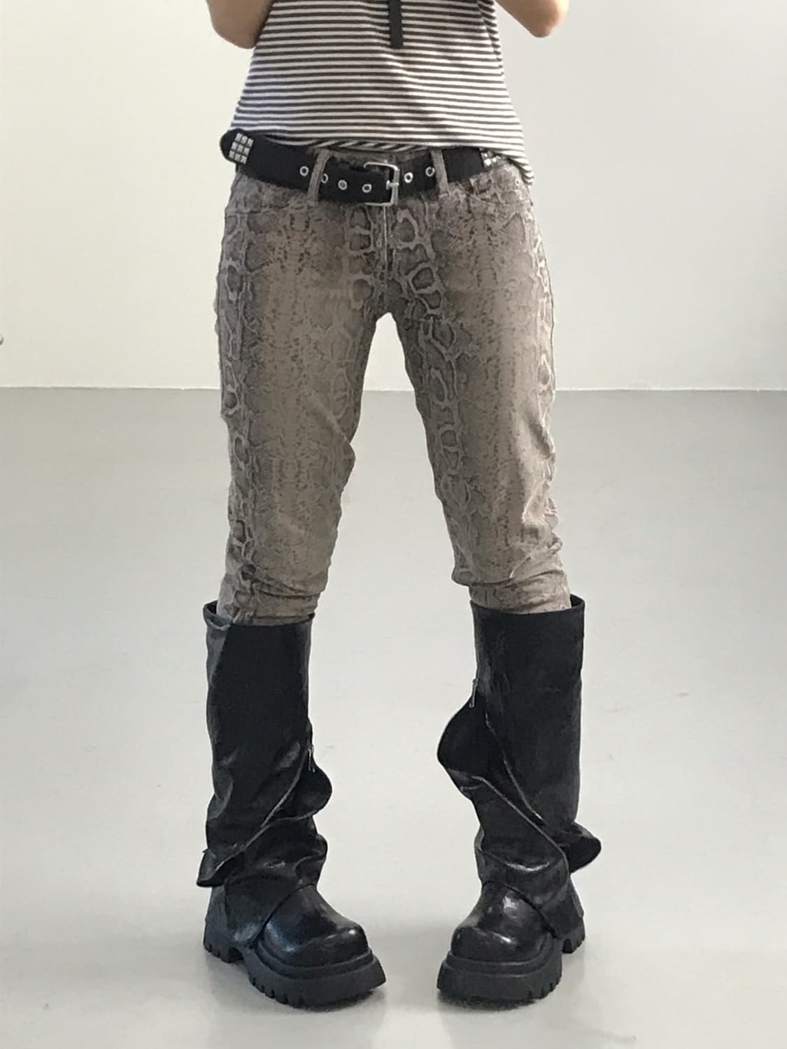 Sold Design Lab Animal Pants 상품이미지1