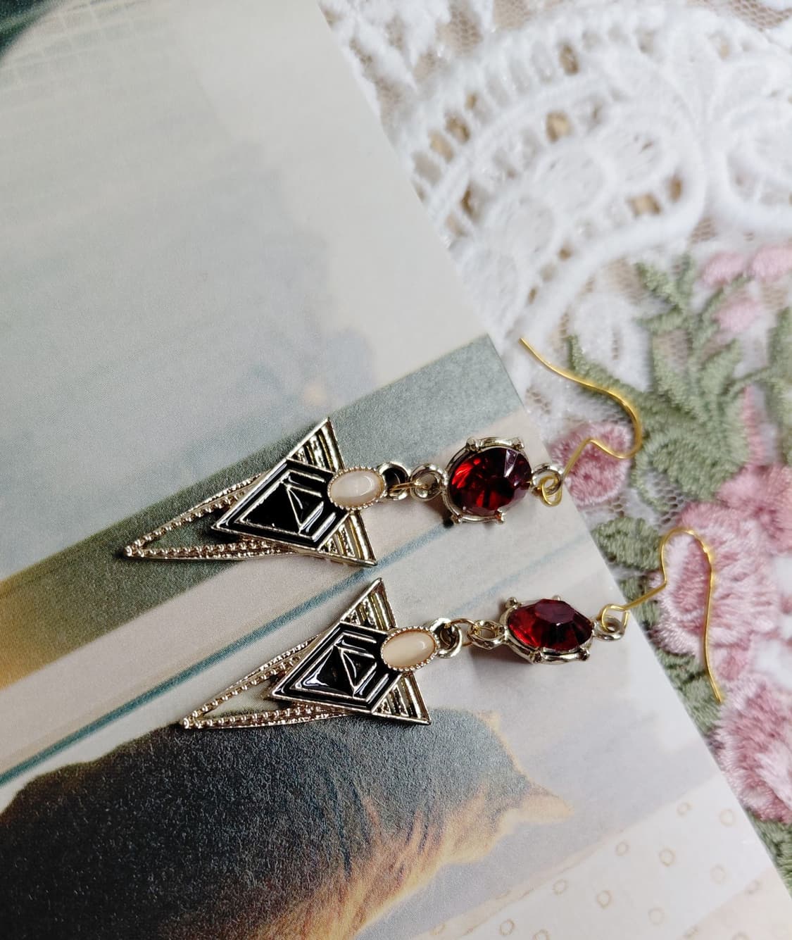 새제품. 핸드메이드) 아르데코st 삼각 큐빅 드롭 귀걸이 상품이미지2