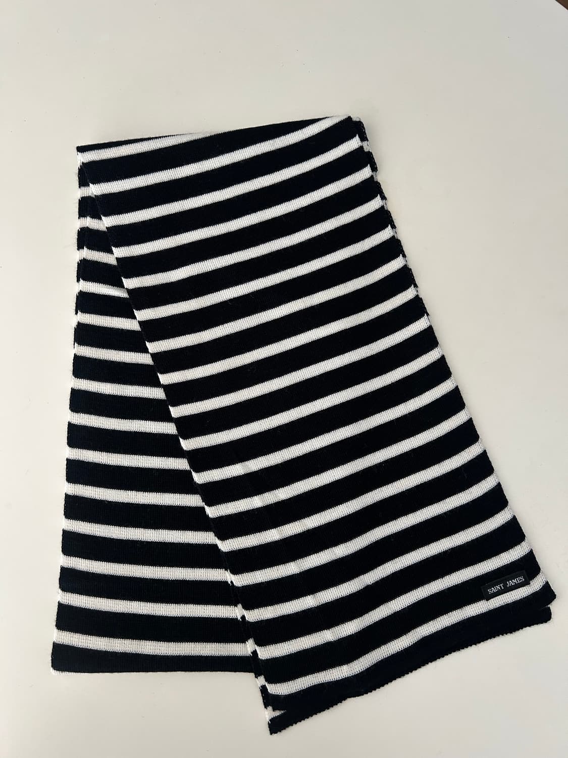 세인트제임스 머플러 (블랙 화이트) 상품이미지1