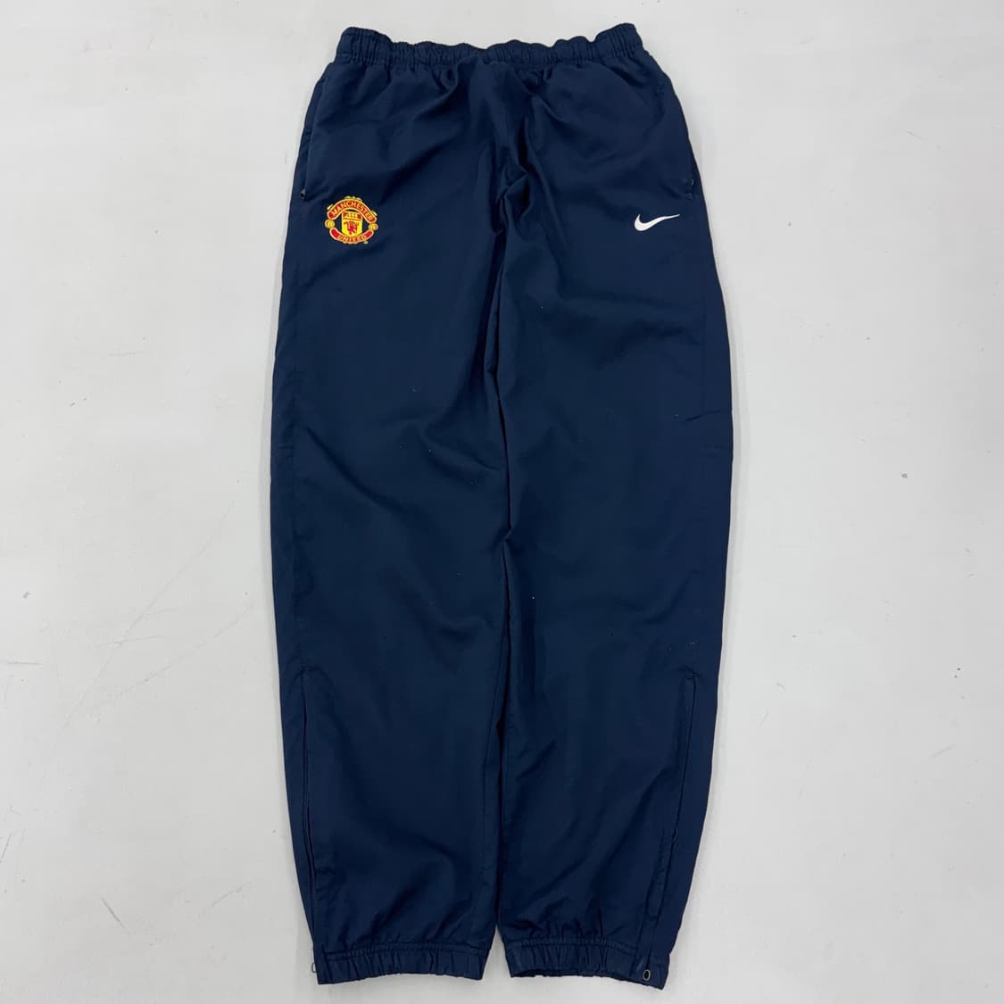 나이키 맨유 00s 올드스쿨 바람막이 트랙팬츠 상품이미지2